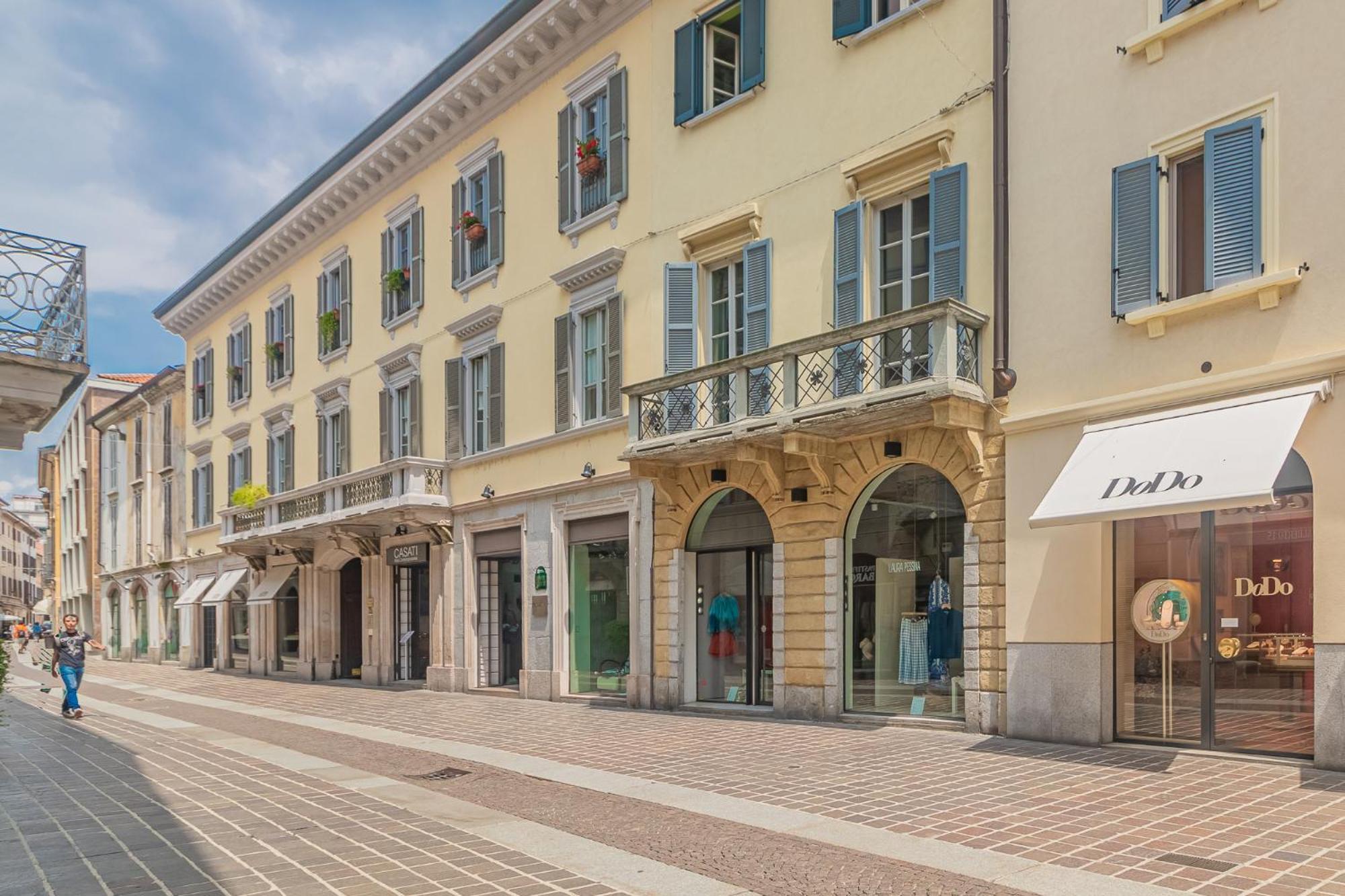 Thea - Centro Storico Bed & Breakfast Monza Eksteriør bilde